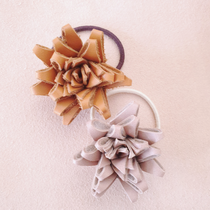 Atelier Ovive - Flower elastic dusty pink